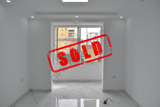 One bedroom apartment for sale in Dibra street, close to Farmaci 10 in Tirana.&nbsp;
The apartment 